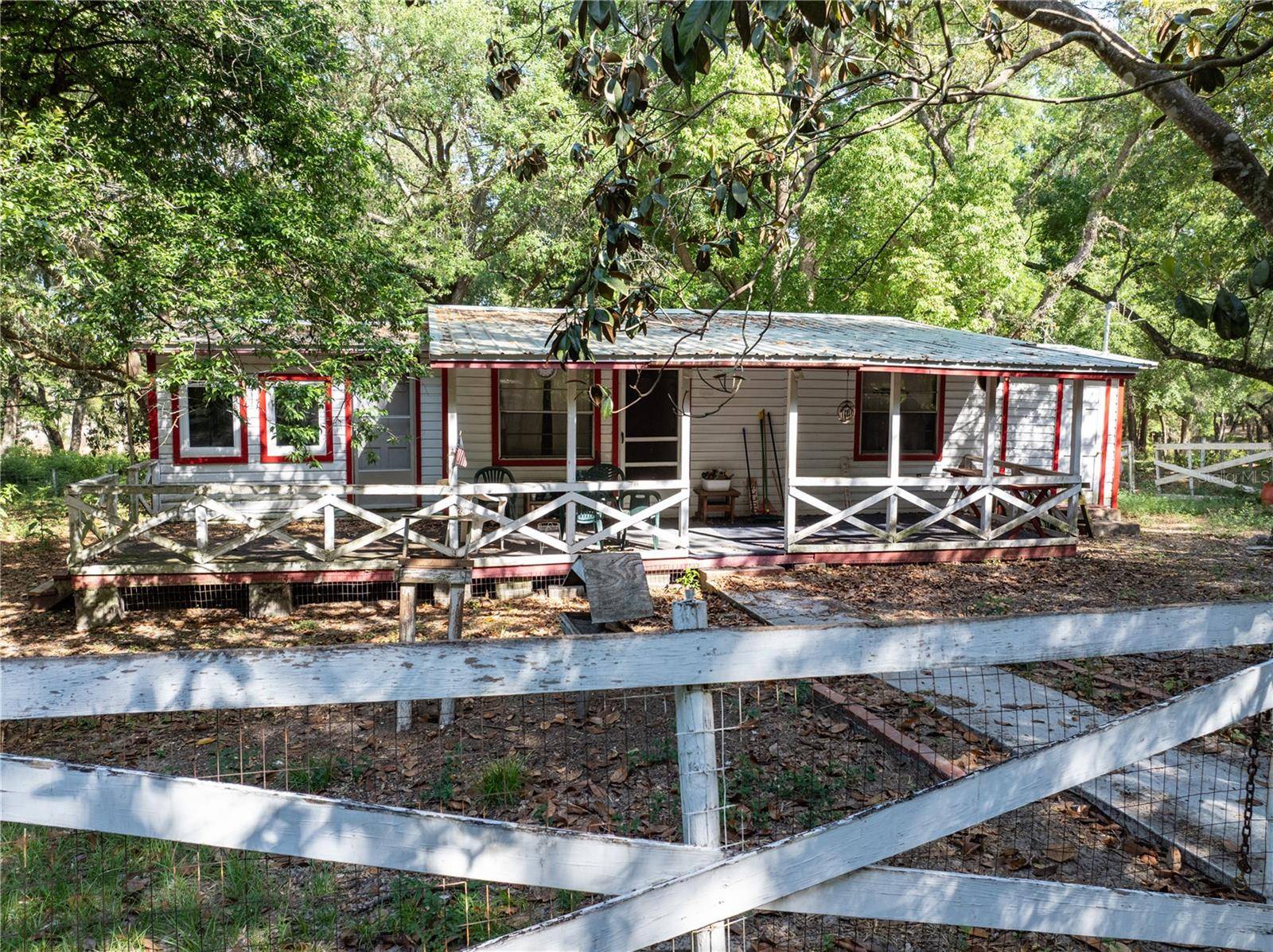 Interlachen, FL 32148,249 KEUKA RD