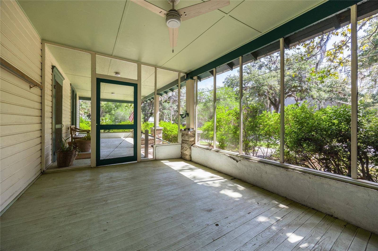 Micanopy, FL 32667,502 NE CHOLOKKA BLVD