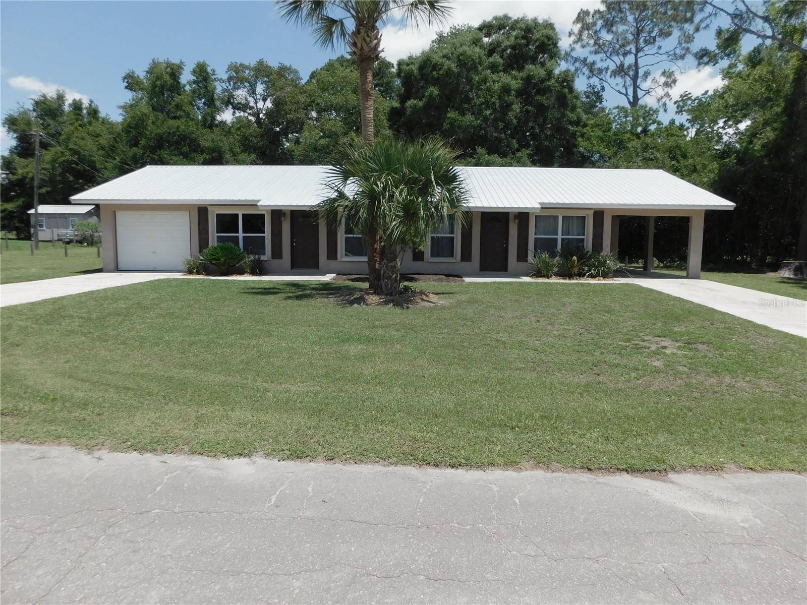 Bronson, FL 32621,721 TOWN CT #A & B