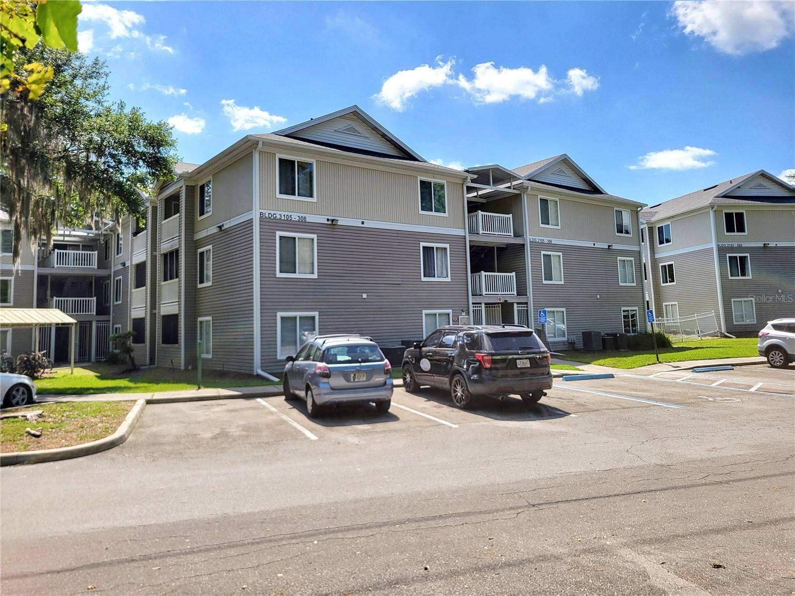 Gainesville, FL 32608,4000 SW 23RD ST #3-305