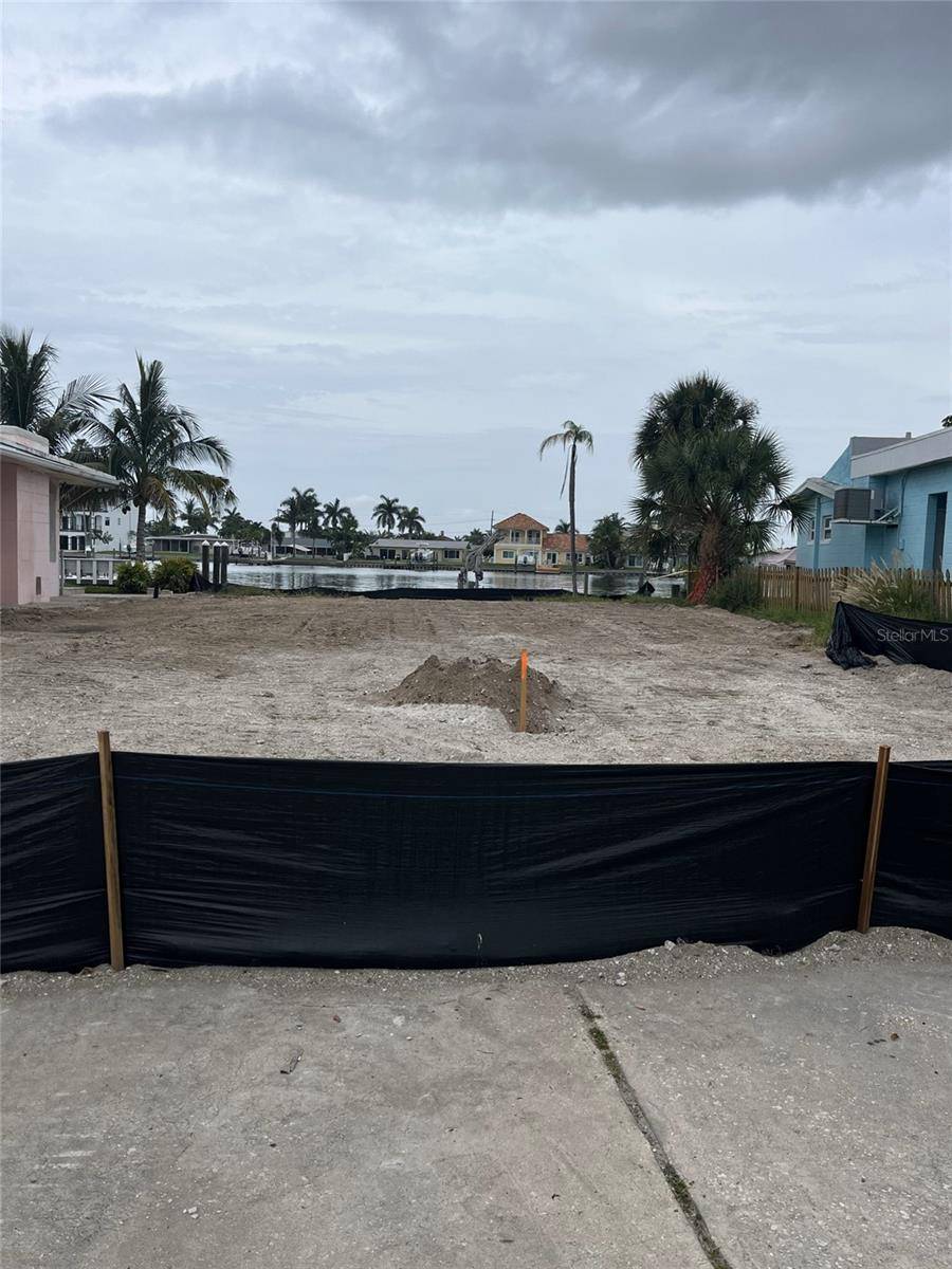 Treasure Island, FL 33706,11075 3RD ST E
