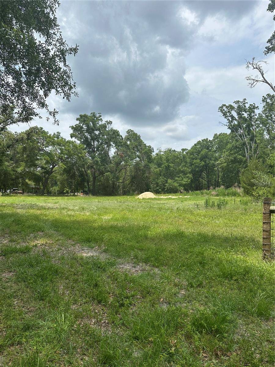 High Springs, FL 32643,20548 S US HIGHWAY 441
