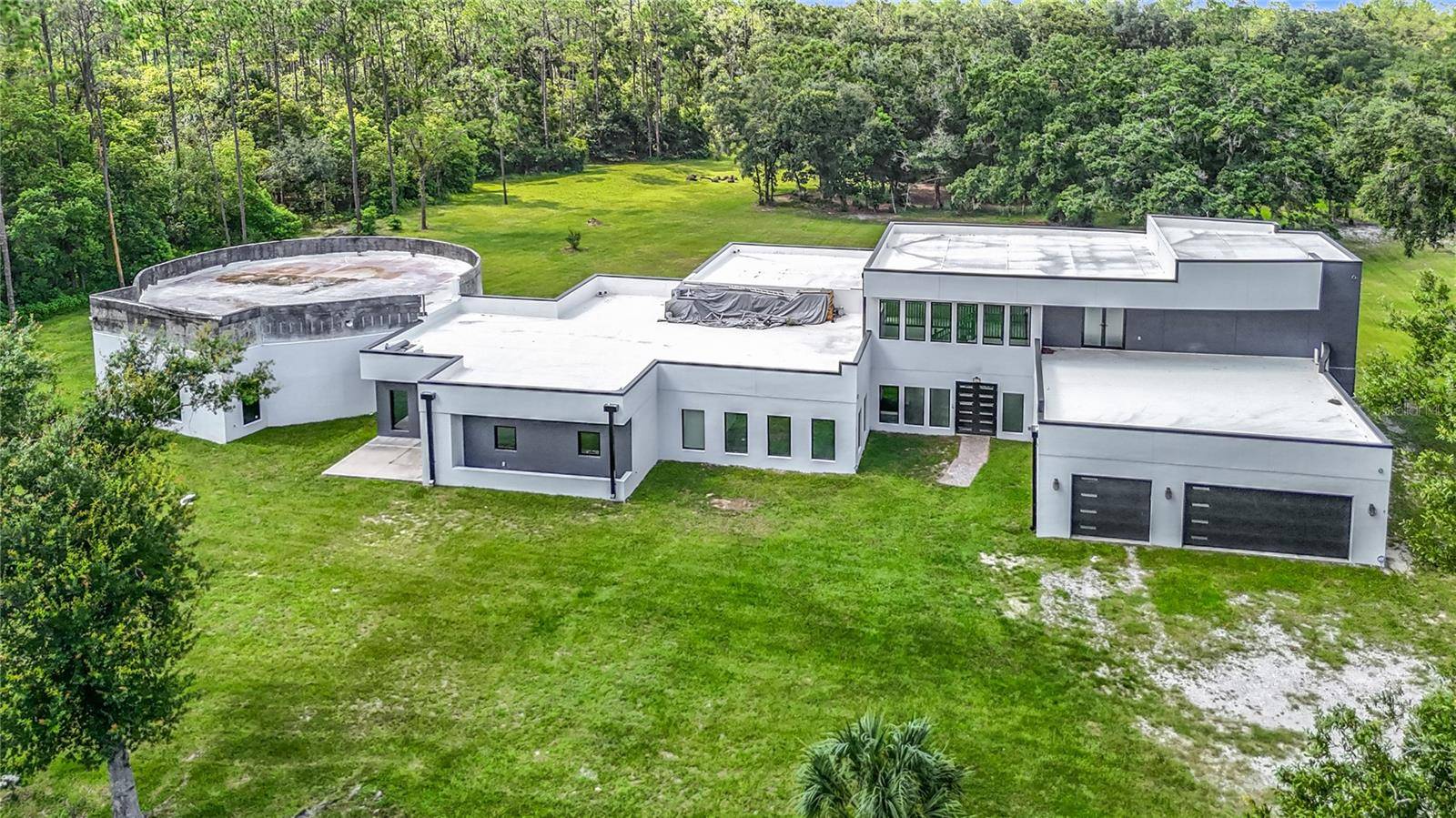 Lutz, FL 33559,2518 SUNSET LN