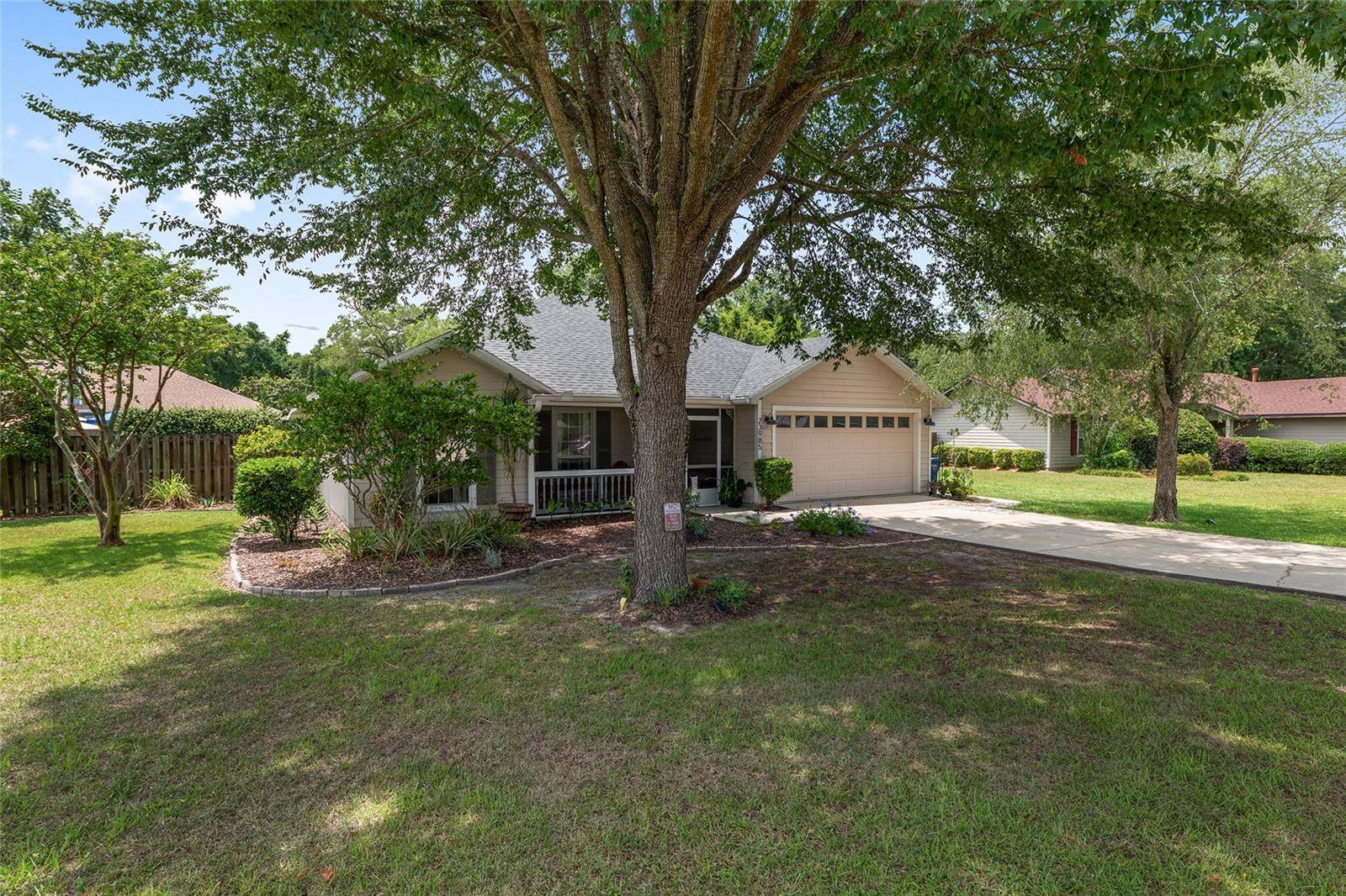Newberry, FL 32669,23985 NW 3RD AVE