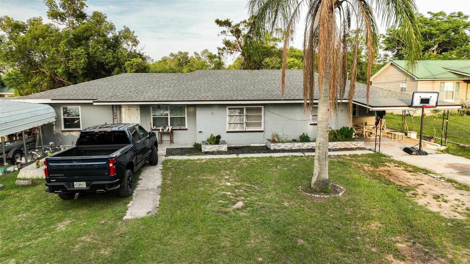 Lake Wales, FL 33859,105 HILL CIR