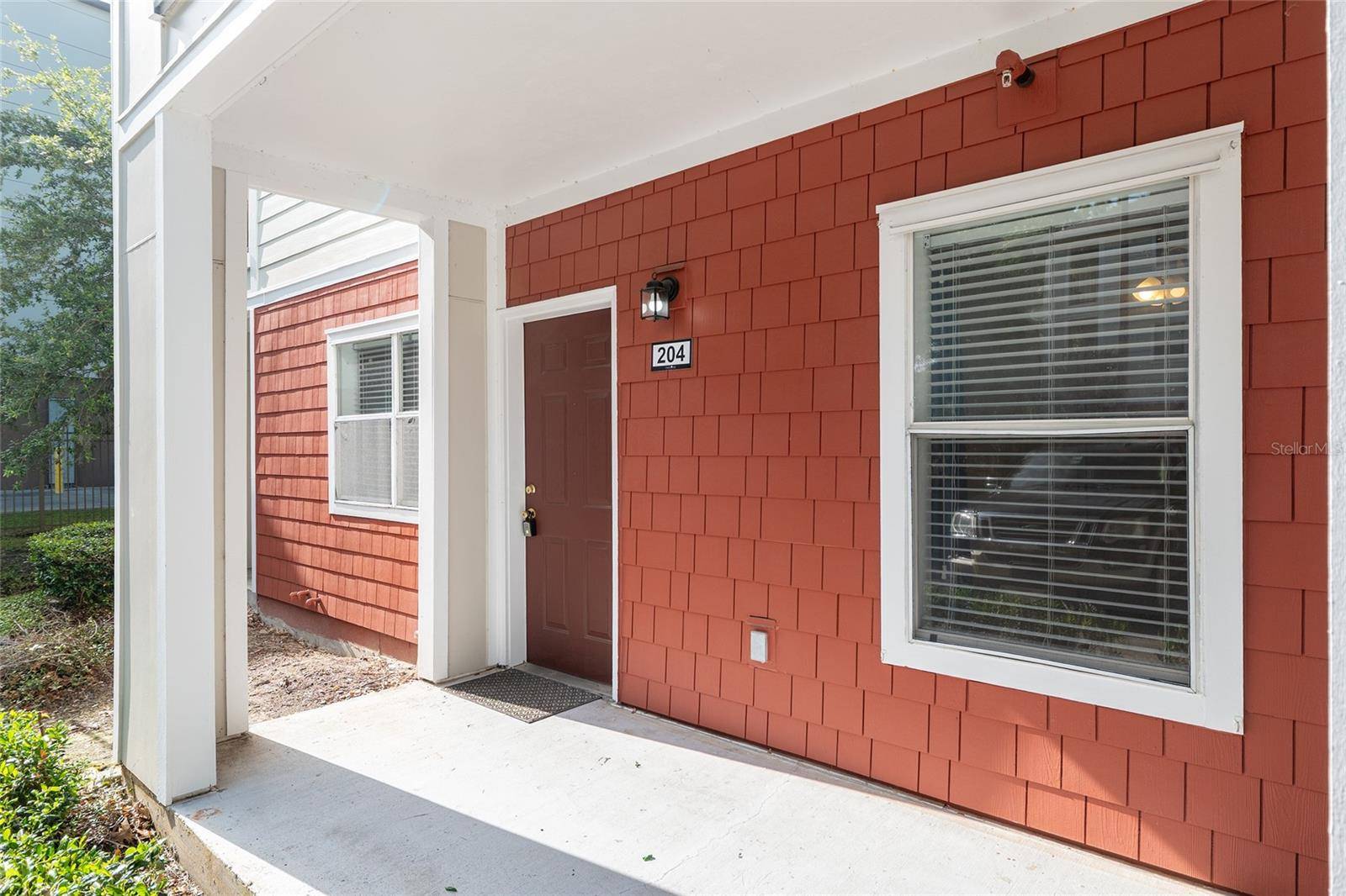 Gainesville, FL 32608,2360 SW ARCHER RD #204