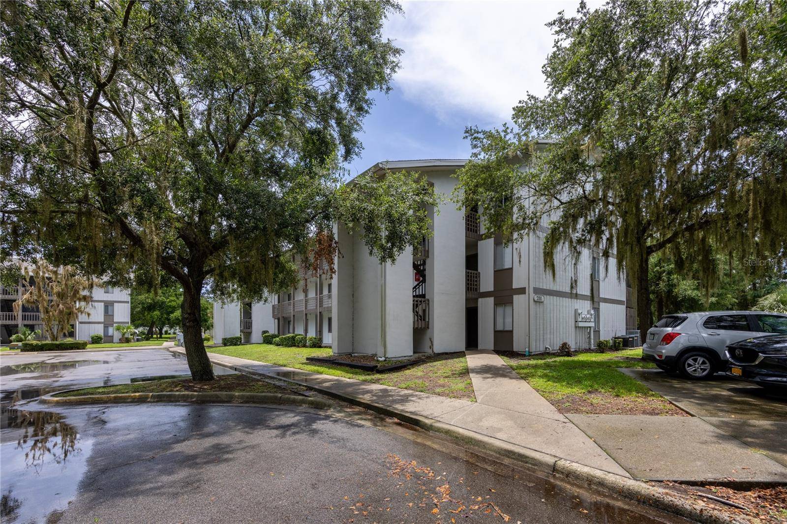Gainesville, FL 32605,6519 W NEWBERRY RD #207