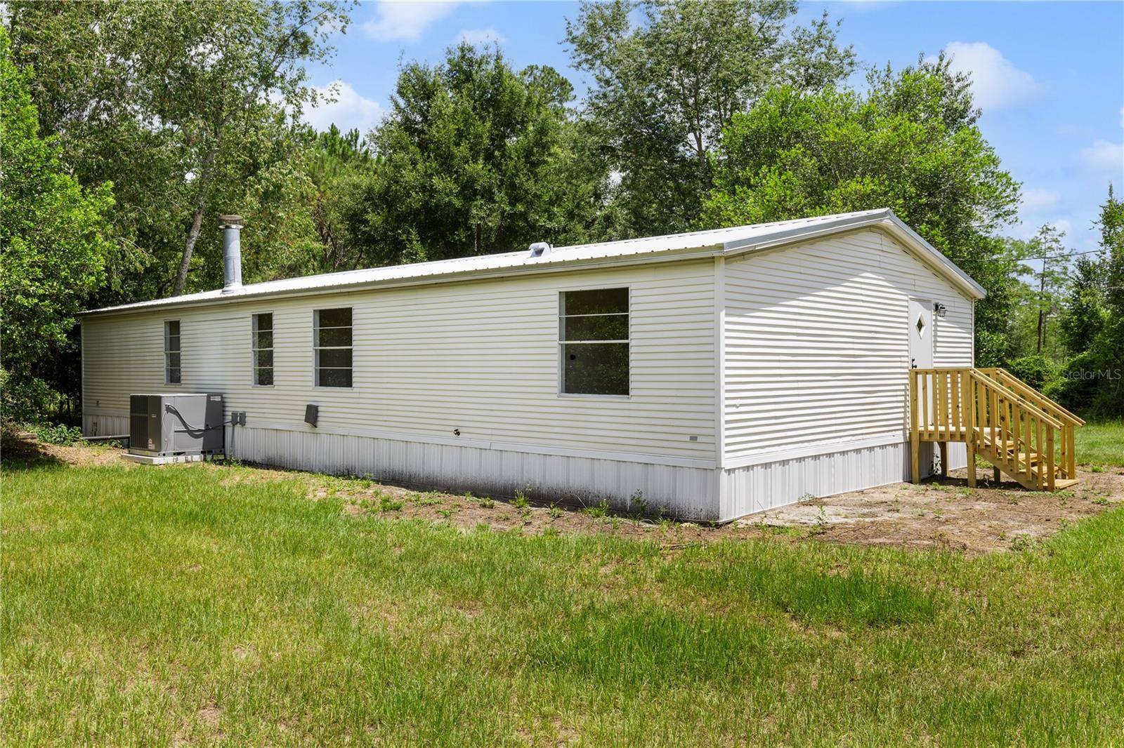 Bell, FL 32619,600 SW 15TH CT