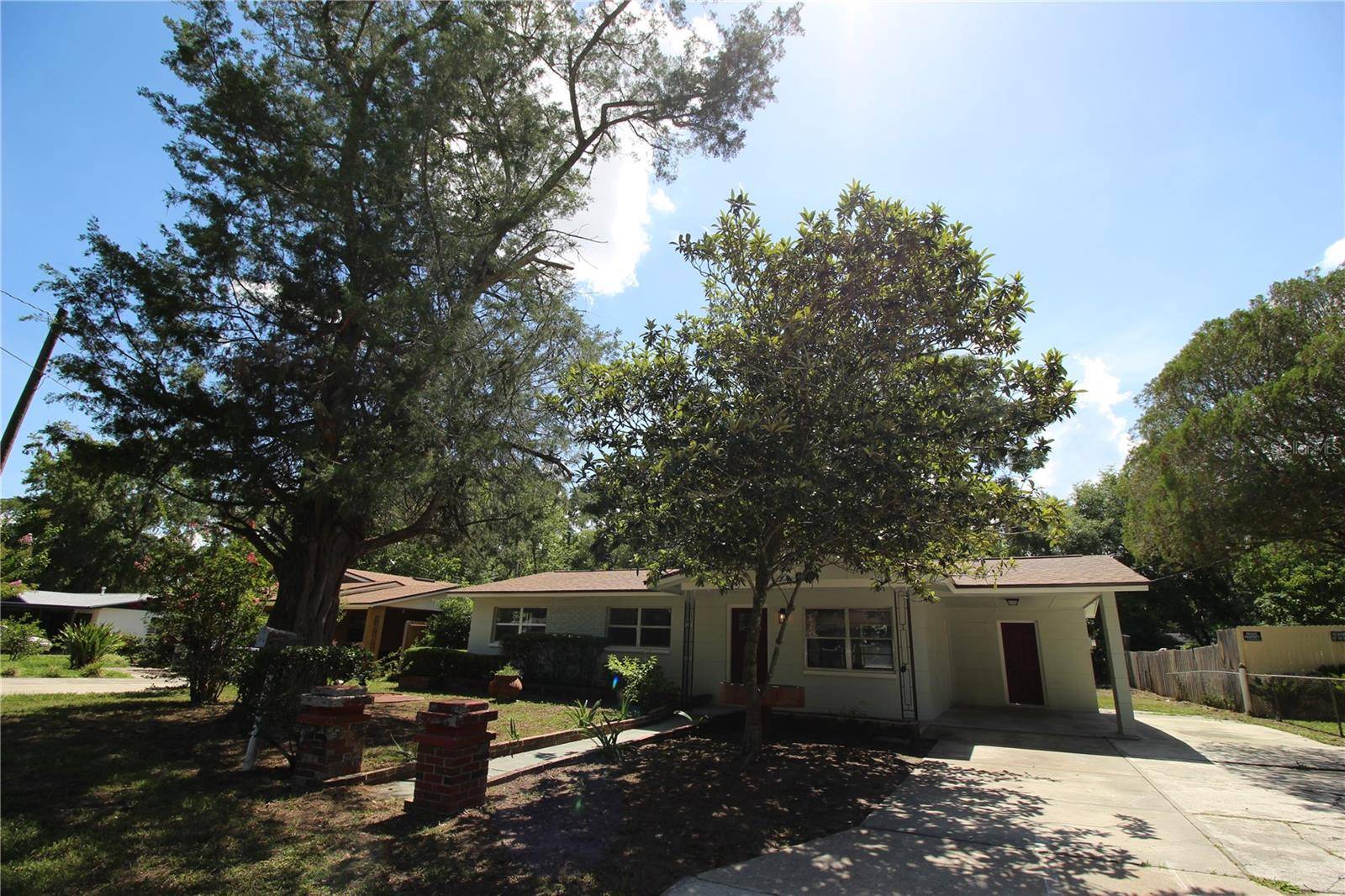 Gainesville, FL 32641,706 NE 24TH ST