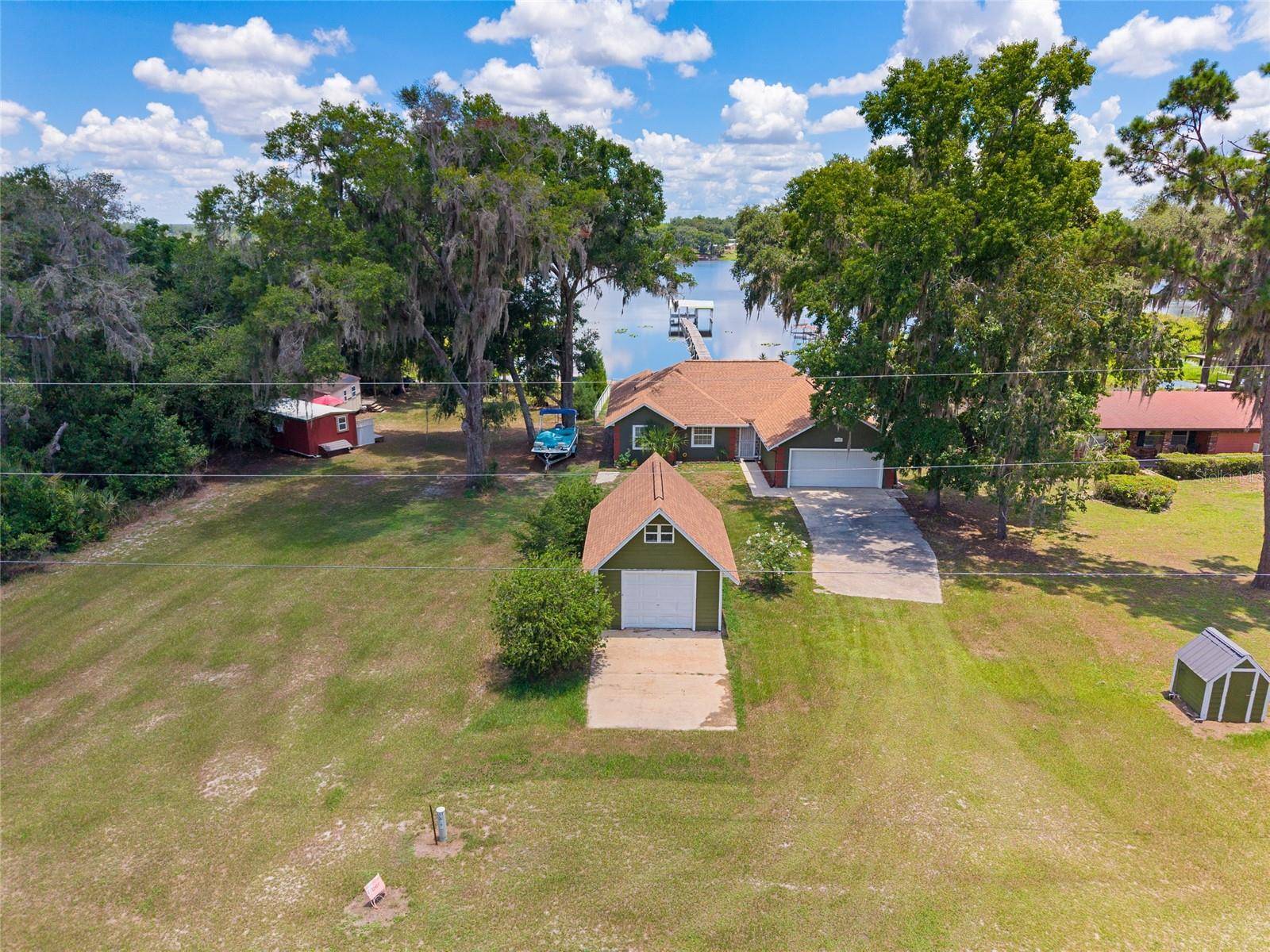 Hawthorne, FL 32640,160 LITTLE ORANGE LAKE DR