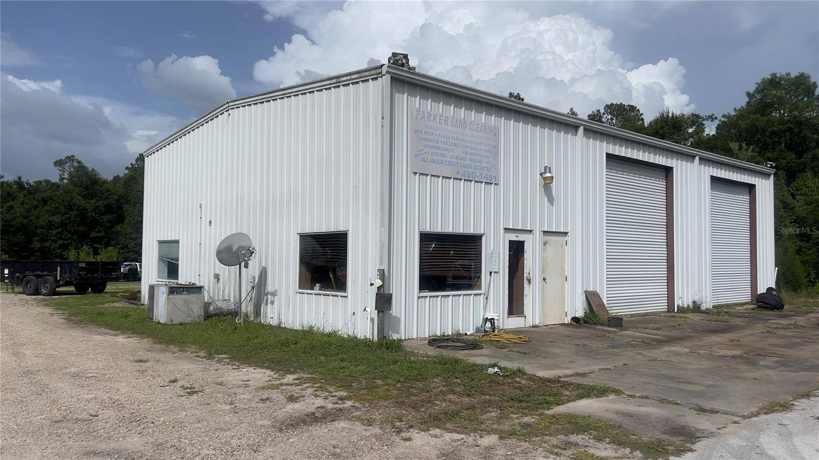 Bronson, FL 32621,440 N HATHAWAY AVE