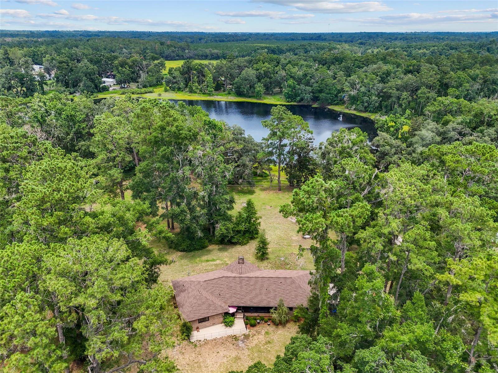 Live Oak, FL 32060,9816 87TH DR