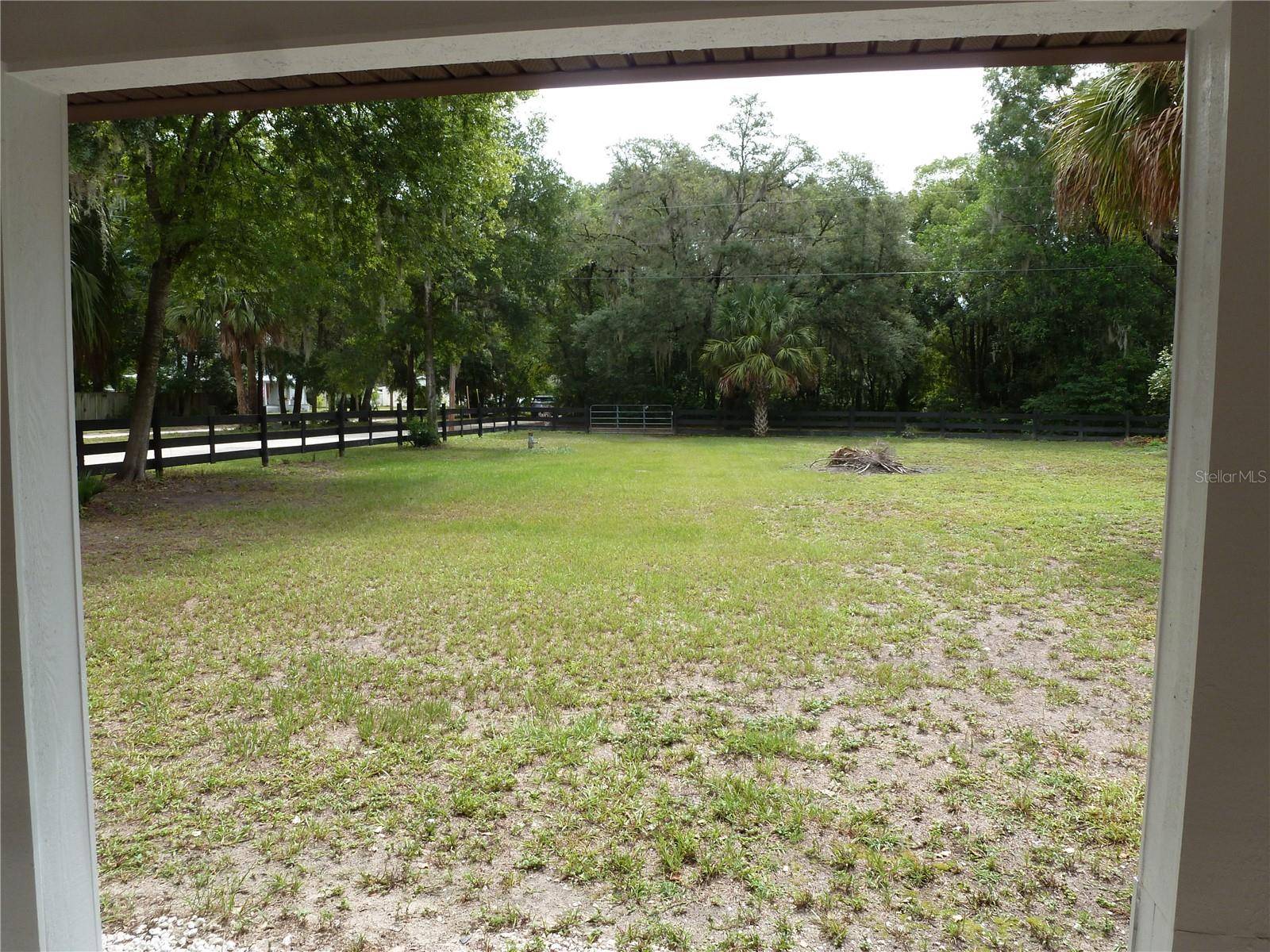 Melrose, FL 32666,404 CENTRE ST