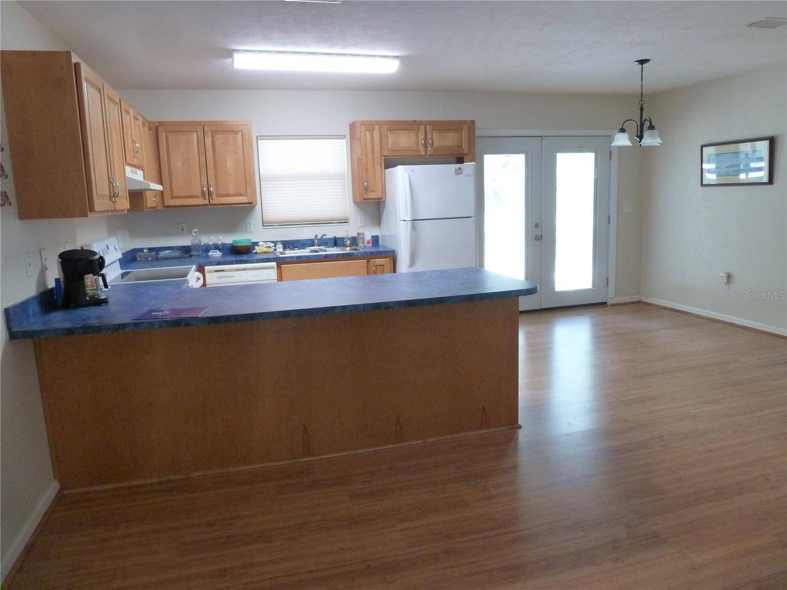Melrose, FL 32666,404 CENTRE ST