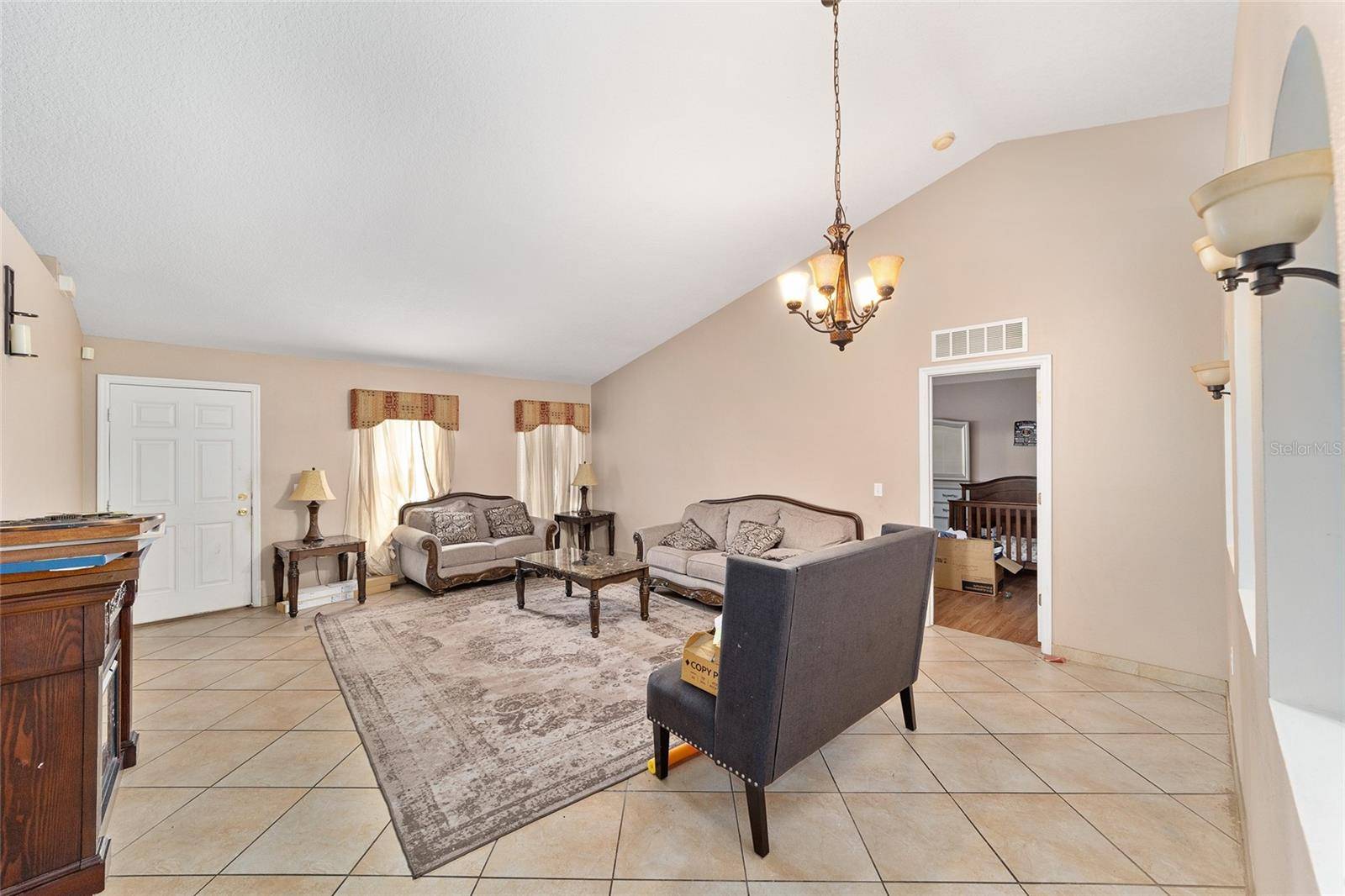 Ocala, FL 34473,522 MARION OAKS LN