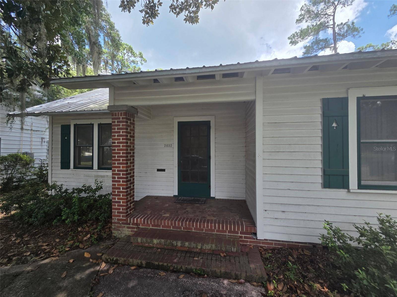 Gainesville, FL 32603,2032 NW 3RD AVE