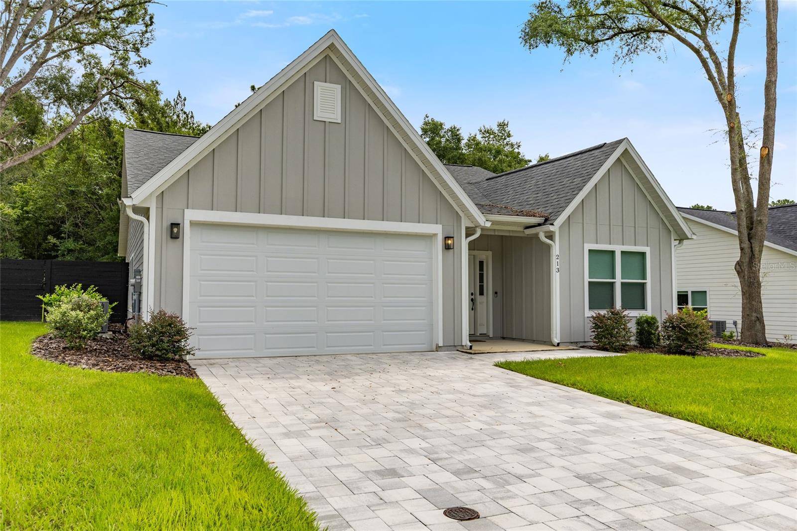 Newberry, FL 32669,213 SW 246TH WAY