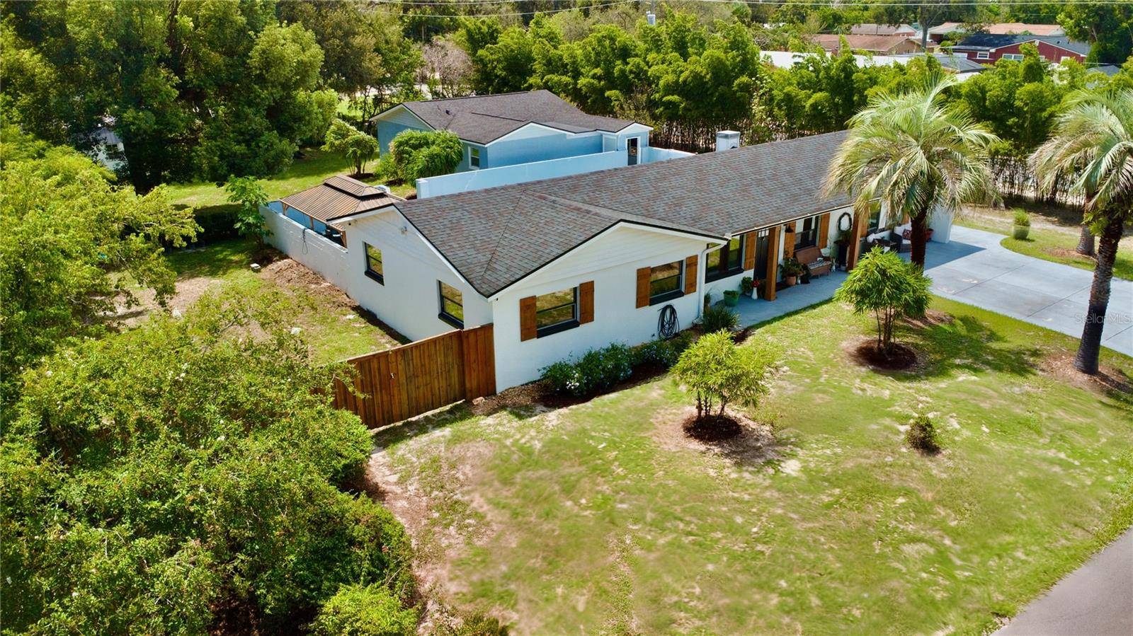 Deland, FL 32724,1100 E UNIVERSITY AVE