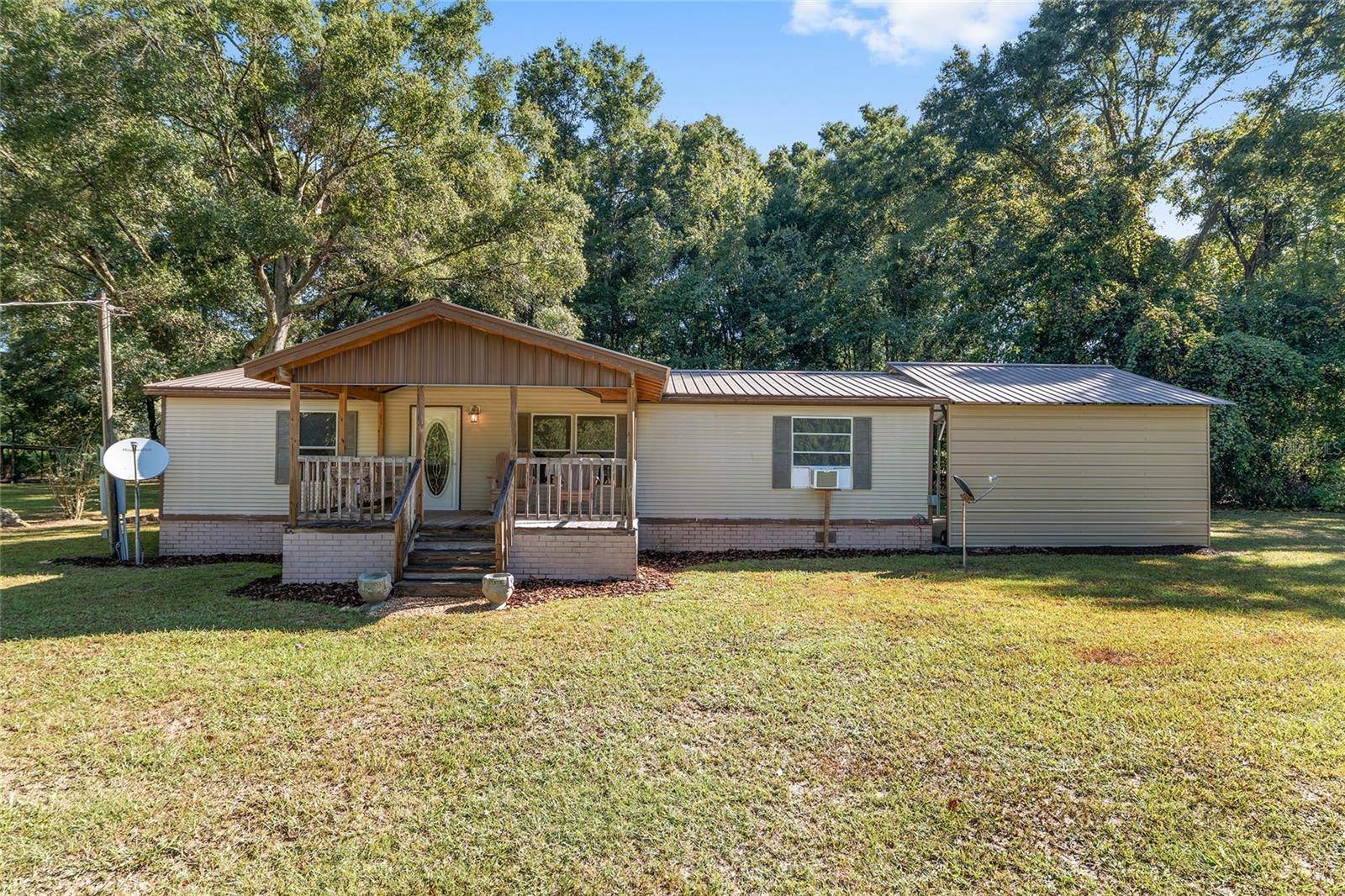 High Springs, FL 32643,23109 NW 227TH DR