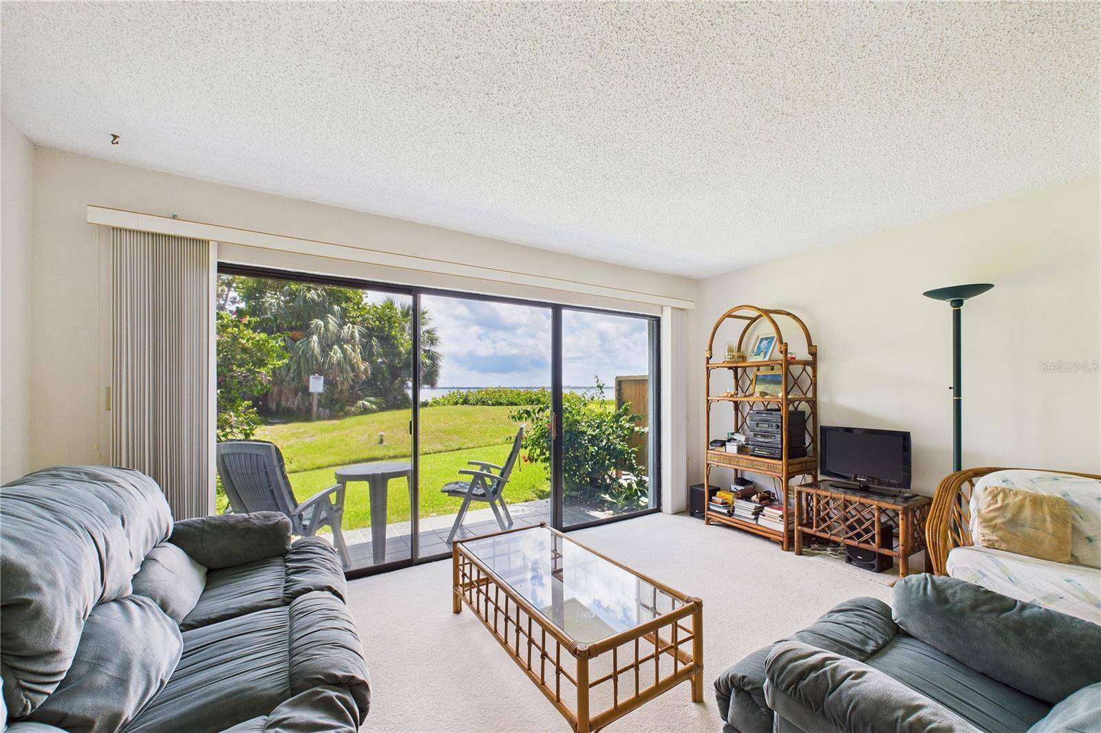 Melbourne Beach, FL 32951,21 COVE RD #21E