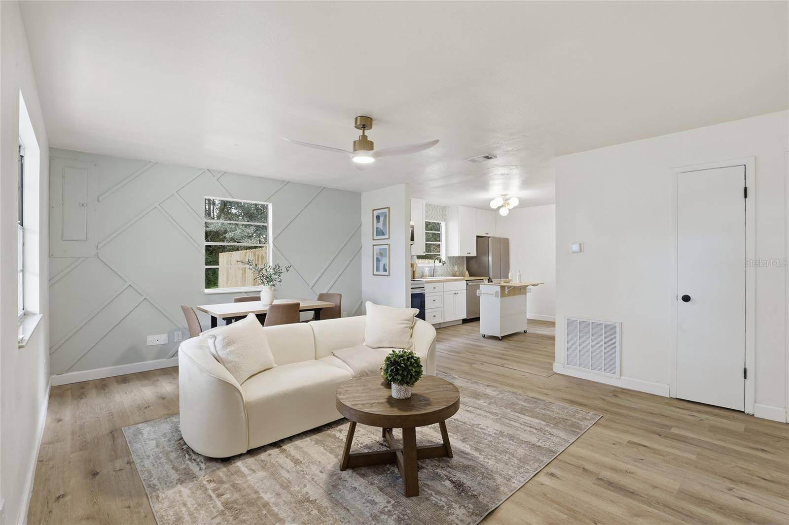 Newberry, FL 32669,25135 NW 7TH AVE