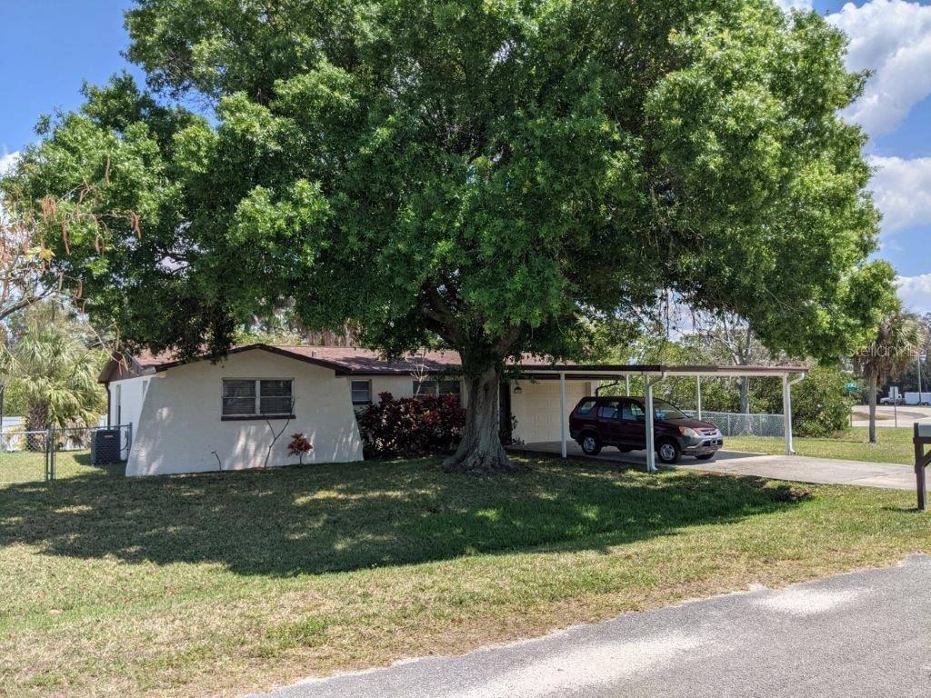 Ruskin, FL 33570,102 CARLYLE RD