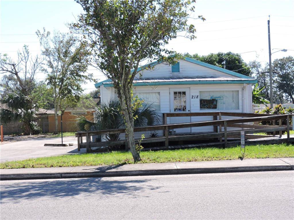 Lake Wales, FL 33853,218 DOMARIS AVE