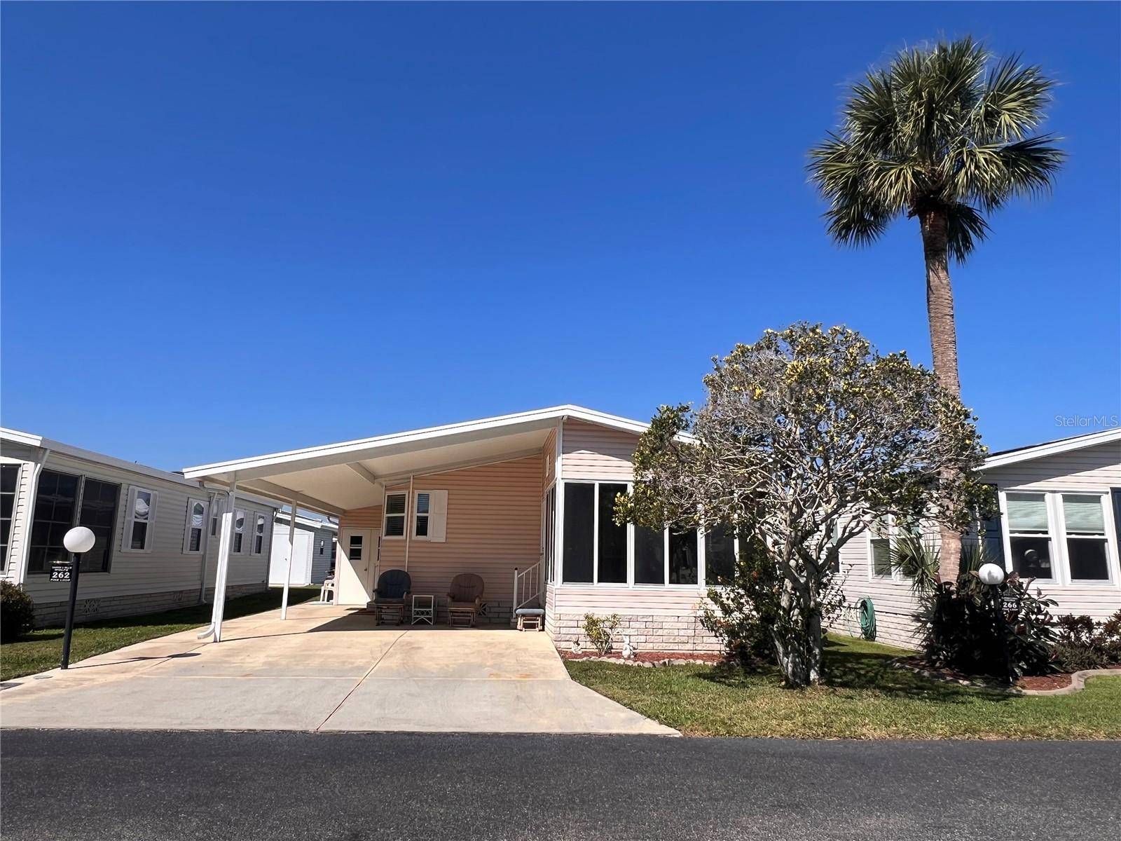 Frostproof, FL 33843,262 PINE LOOP