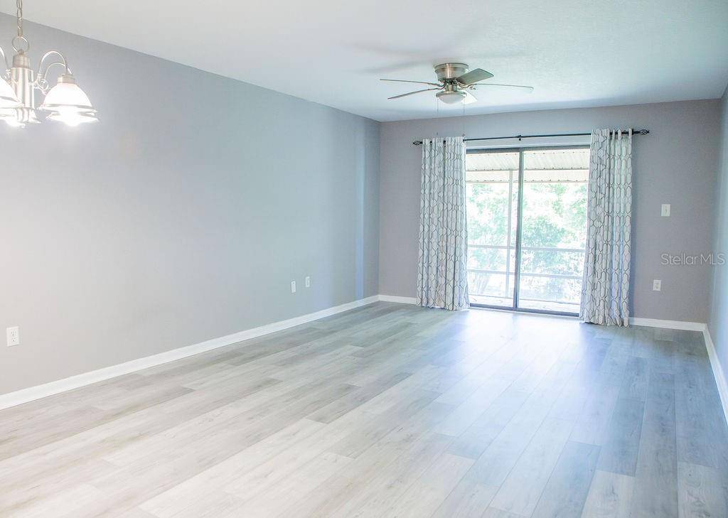 Lake Wales, FL 33853,130 E JOHNSON AVE #206
