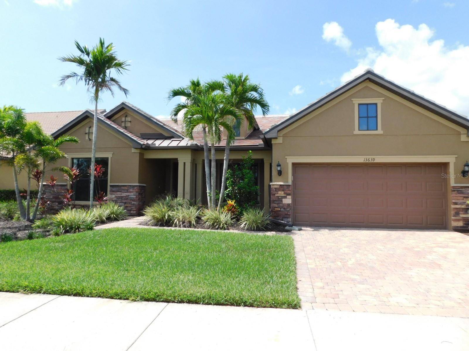 Venice, FL 34293,13639 SALINAS ST
