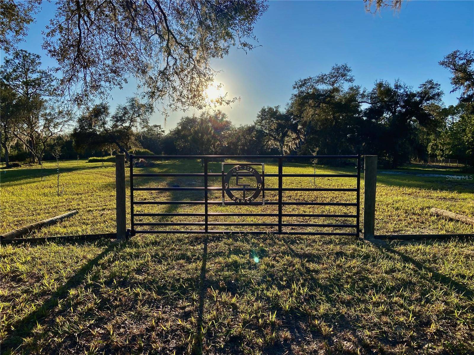 Frostproof, FL 33843,1202 R E BYRD RD
