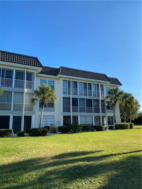 Longboat Key, FL 34228,4340 FALMOUTH DR #301