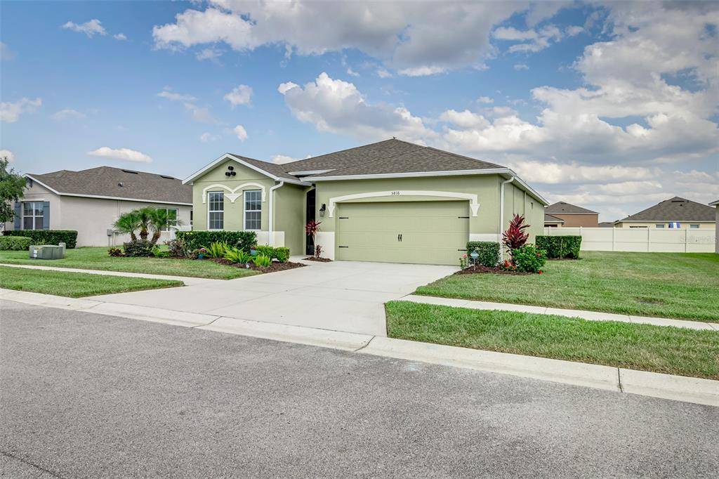 Winter Haven, FL 33881,5816 MARSH LANDING DR