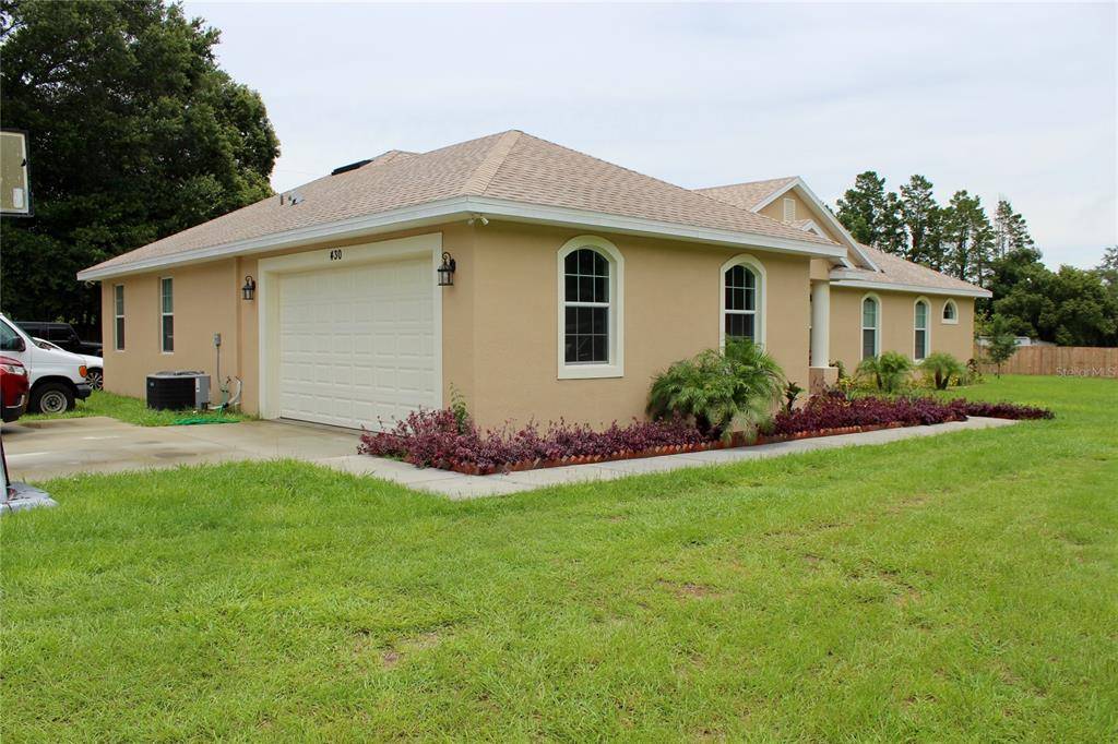 Valrico, FL 33594,430 BRIAR MEADOWS DR