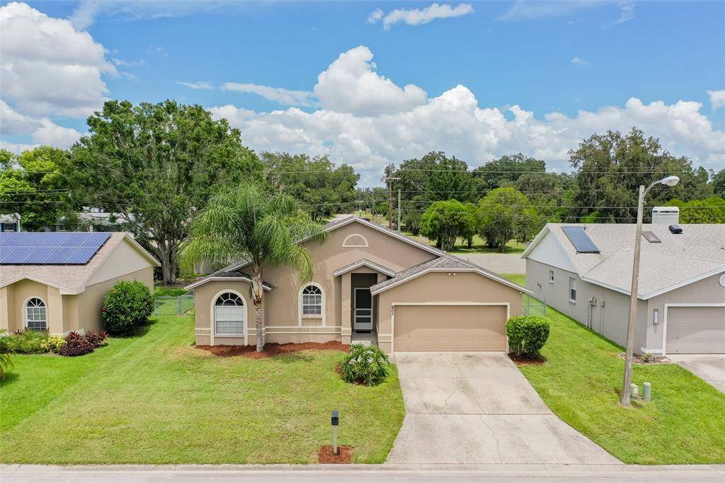 Lakeland, FL 33813,431 EMERALD COVE LOOP