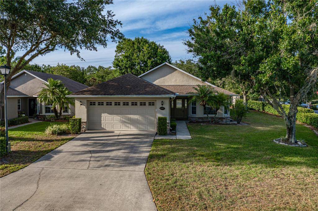 Lakeland, FL 33813,607 LAKE CLARK PL