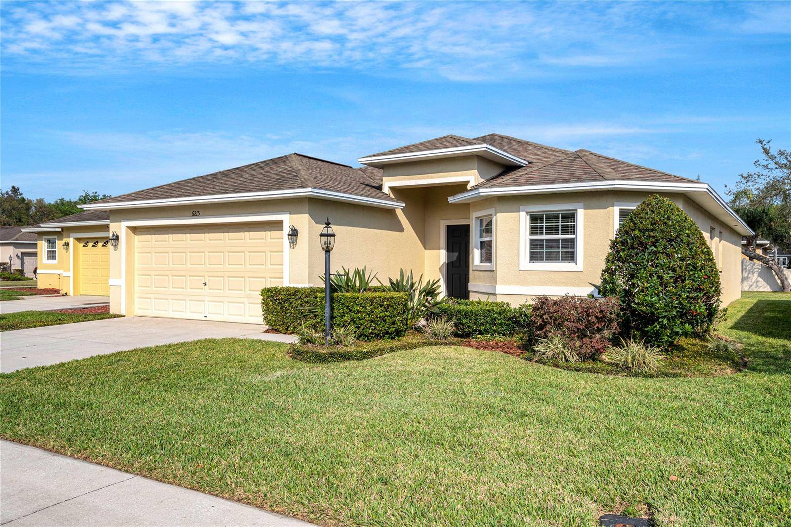 Lakeland, FL 33813,6215 SILVER LEAF LN