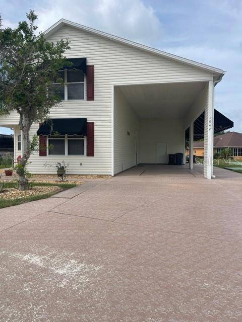 Polk City, FL 33868,1042 CARAVAN LOOP