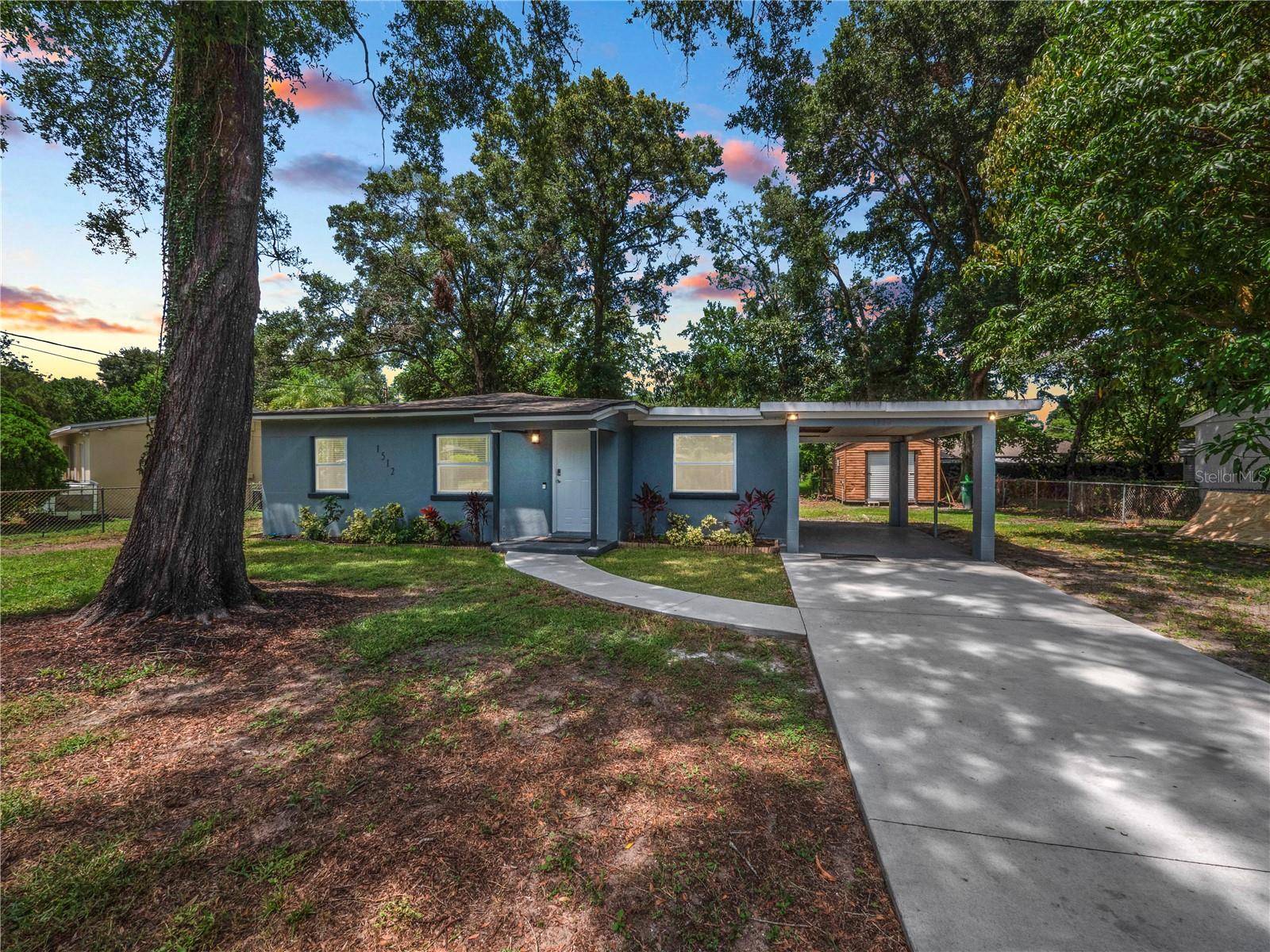 Tampa, FL 33610,1512 E MCBERRY ST