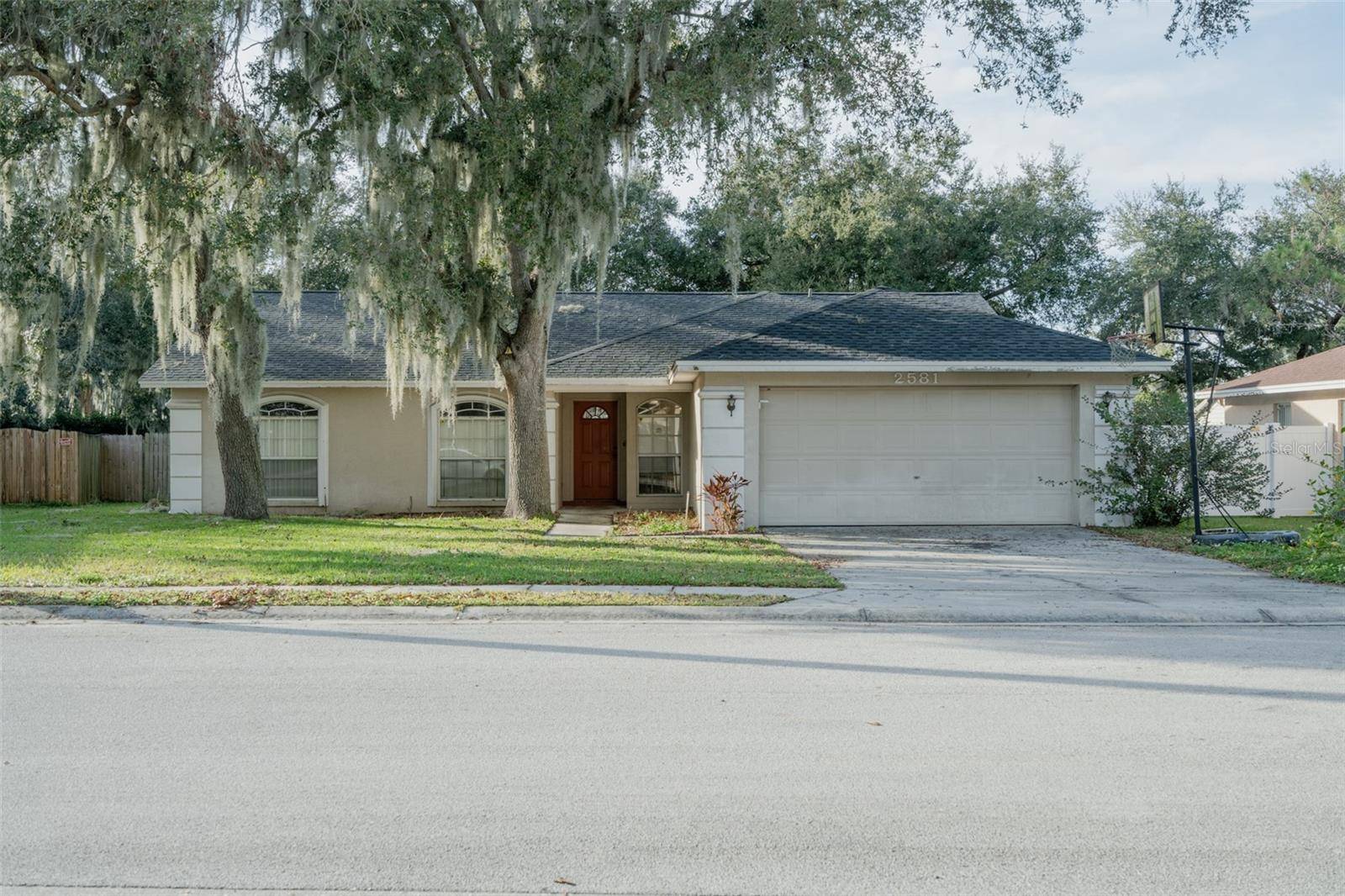 Mulberry, FL 33860,2581 SUNDANCE CIR SE