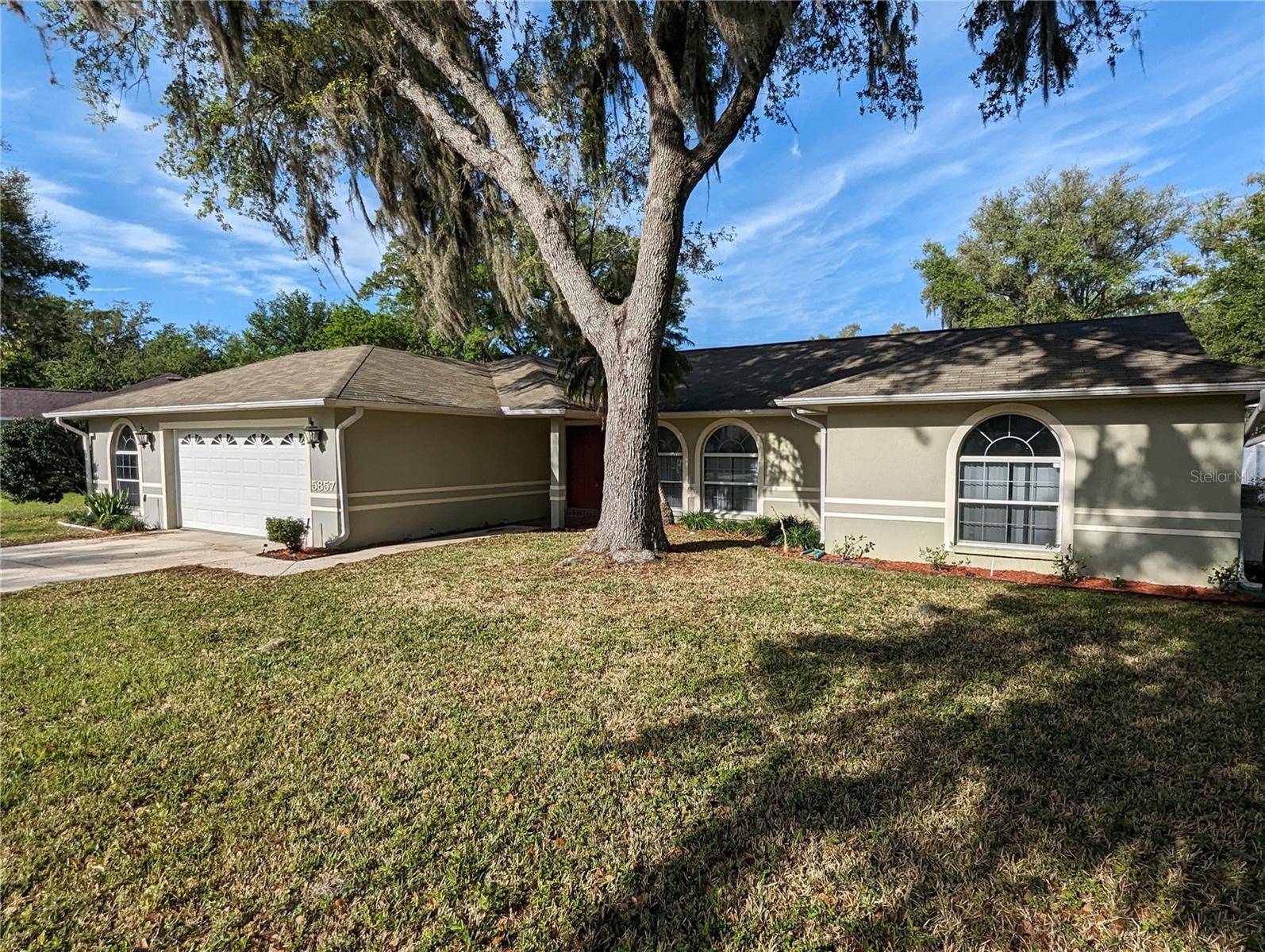 Lakeland, FL 33811,5857 BUCK RUN DR