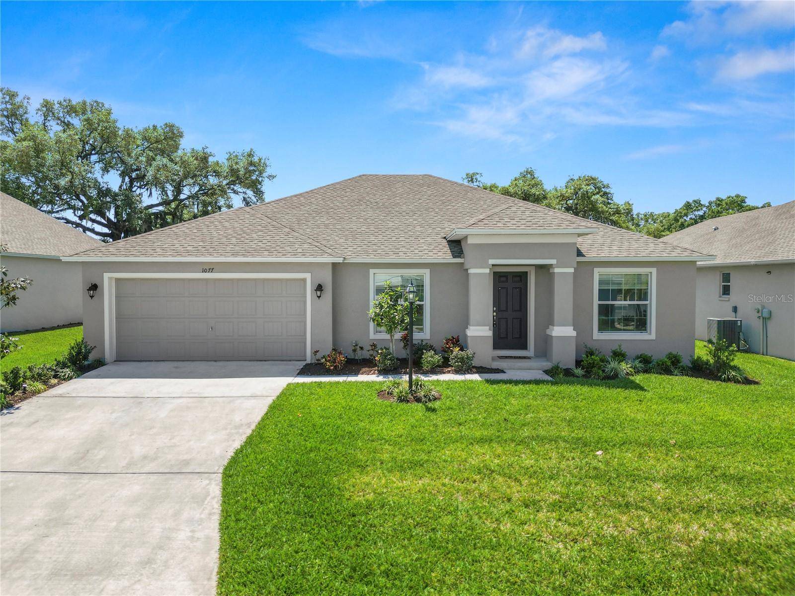 Lakeland, FL 33813,1077 WOODLAND OAKS DR