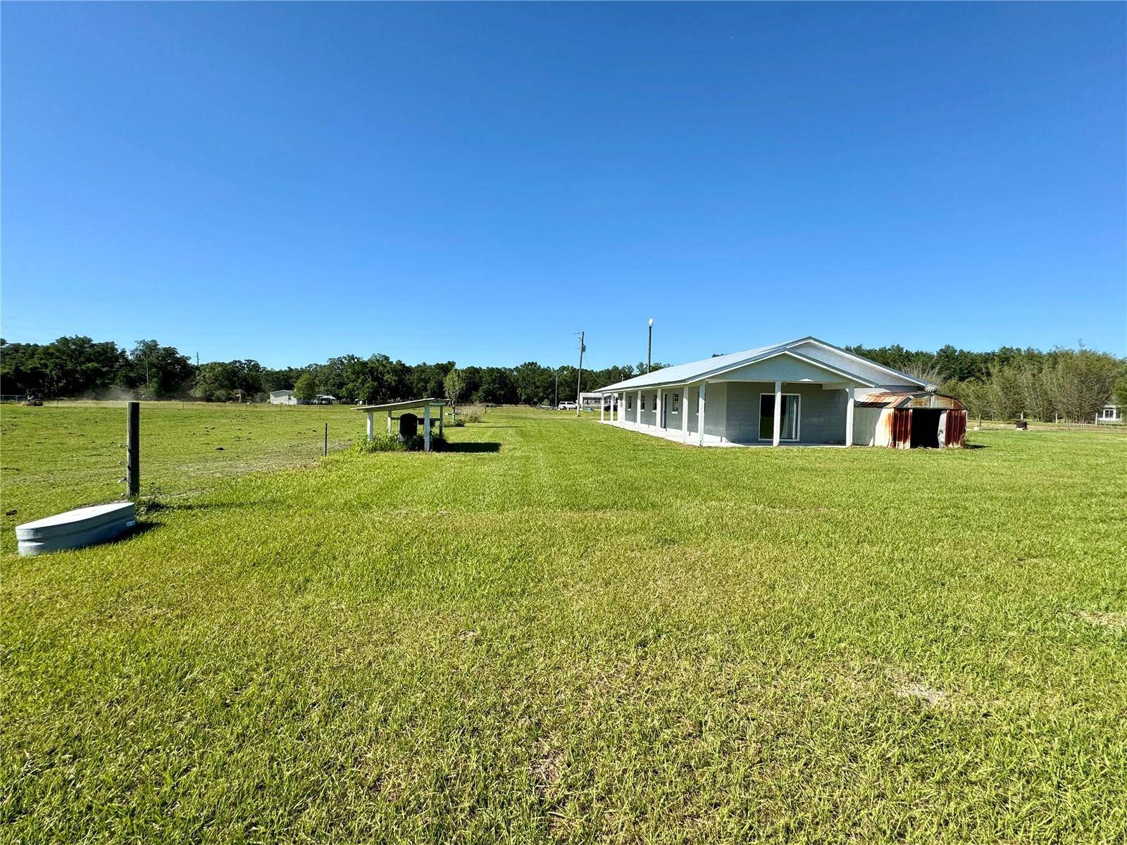 Lithia, FL 33547,9124 CAREY RD