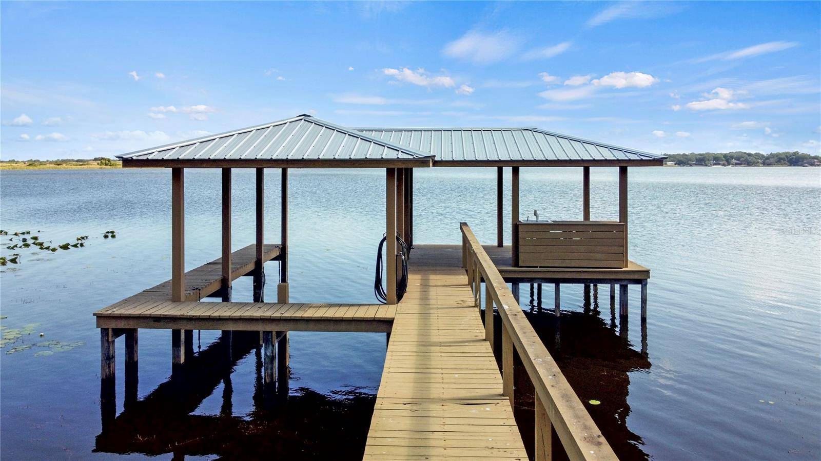 Haines City, FL 33844,274 PARADISE ISLAND DR