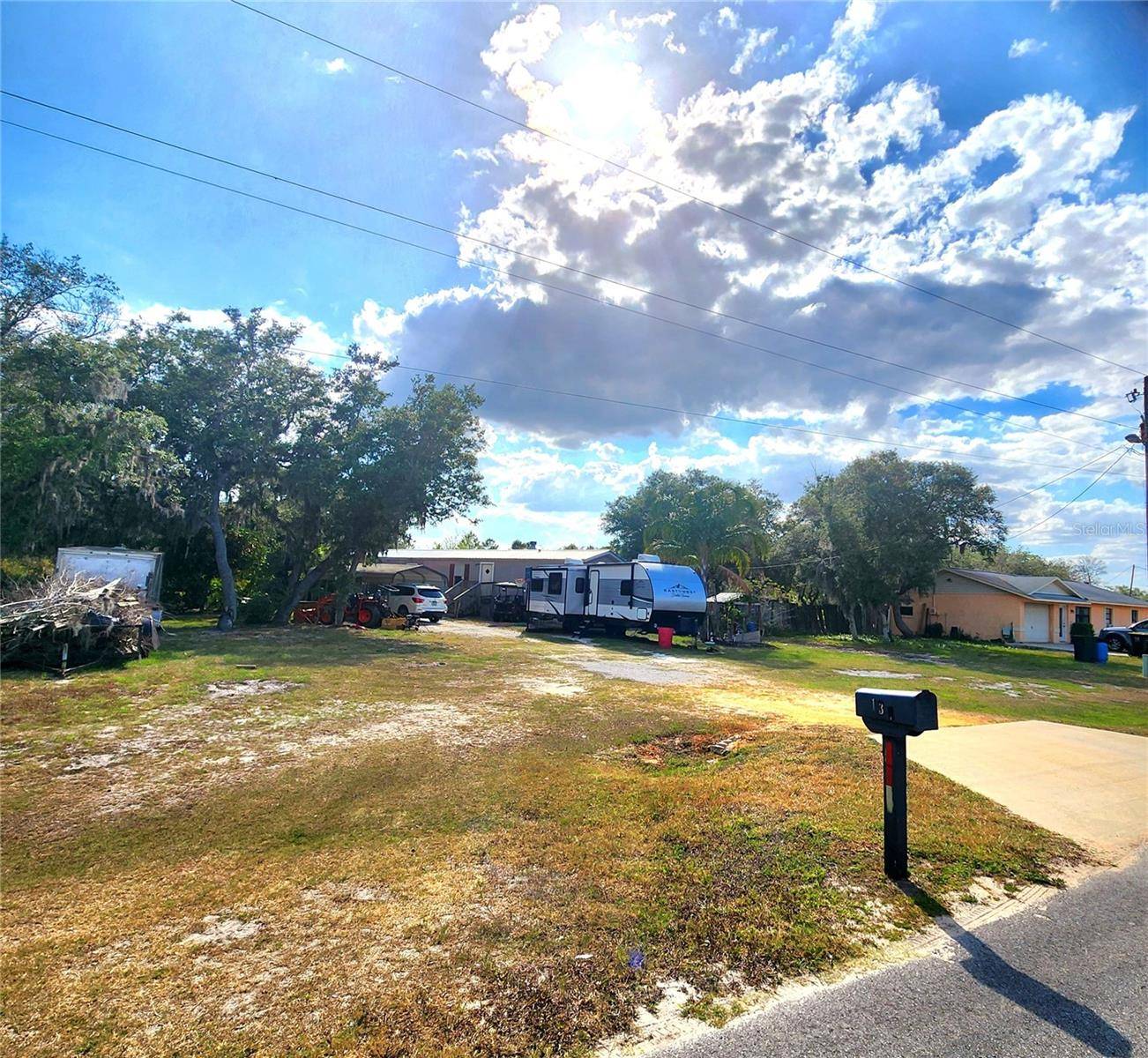 Frostproof, FL 33843,137 WOODSTORK WAY