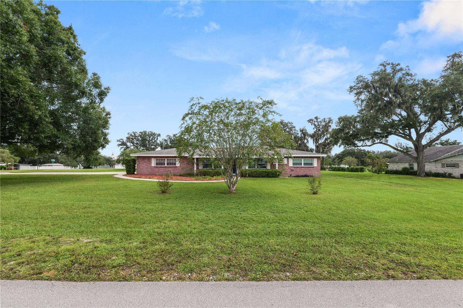 Lakeland, FL 33809,8929 LORI LN