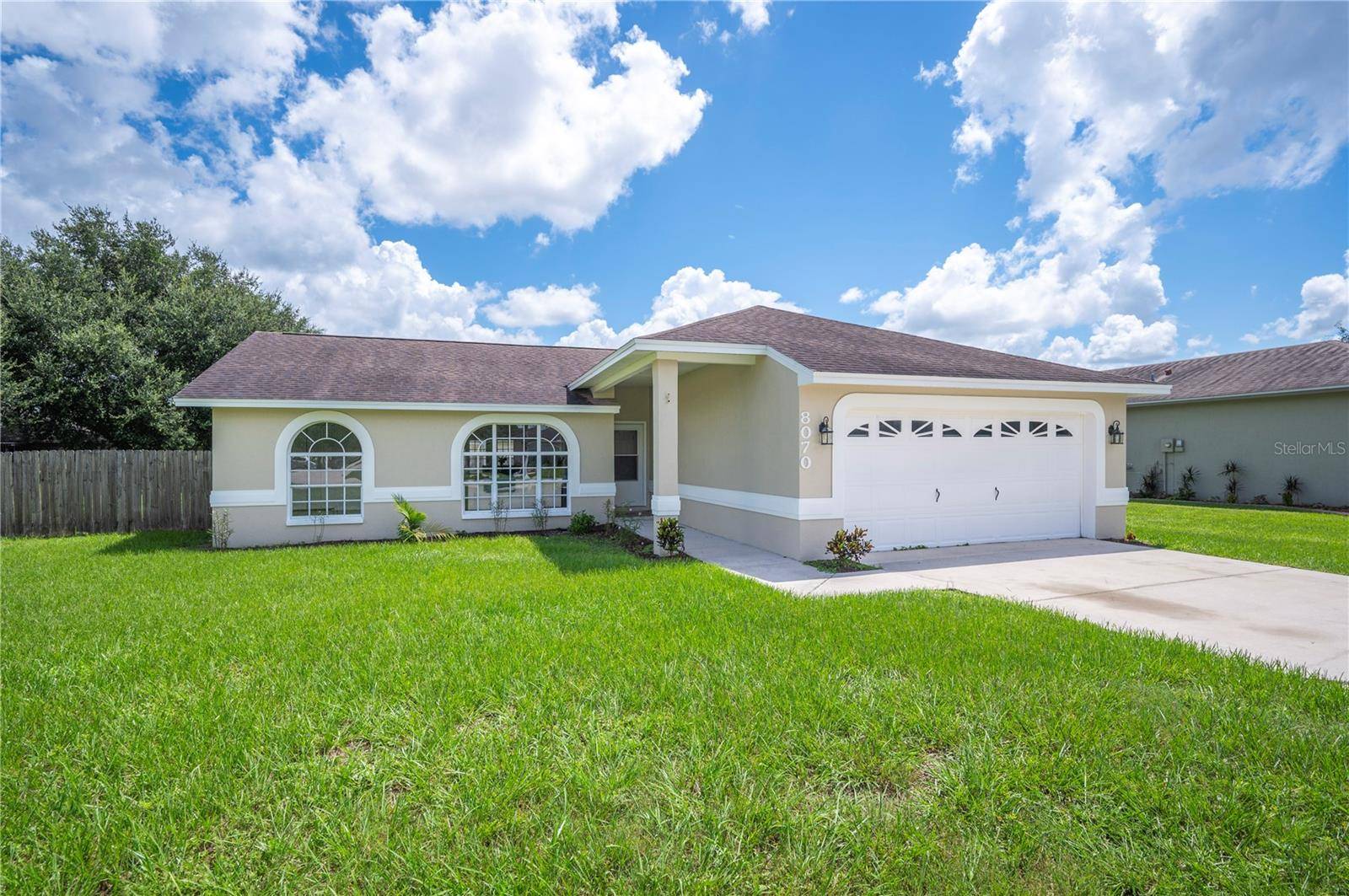 Lakeland, FL 33810,8070 KAITLIN CIR