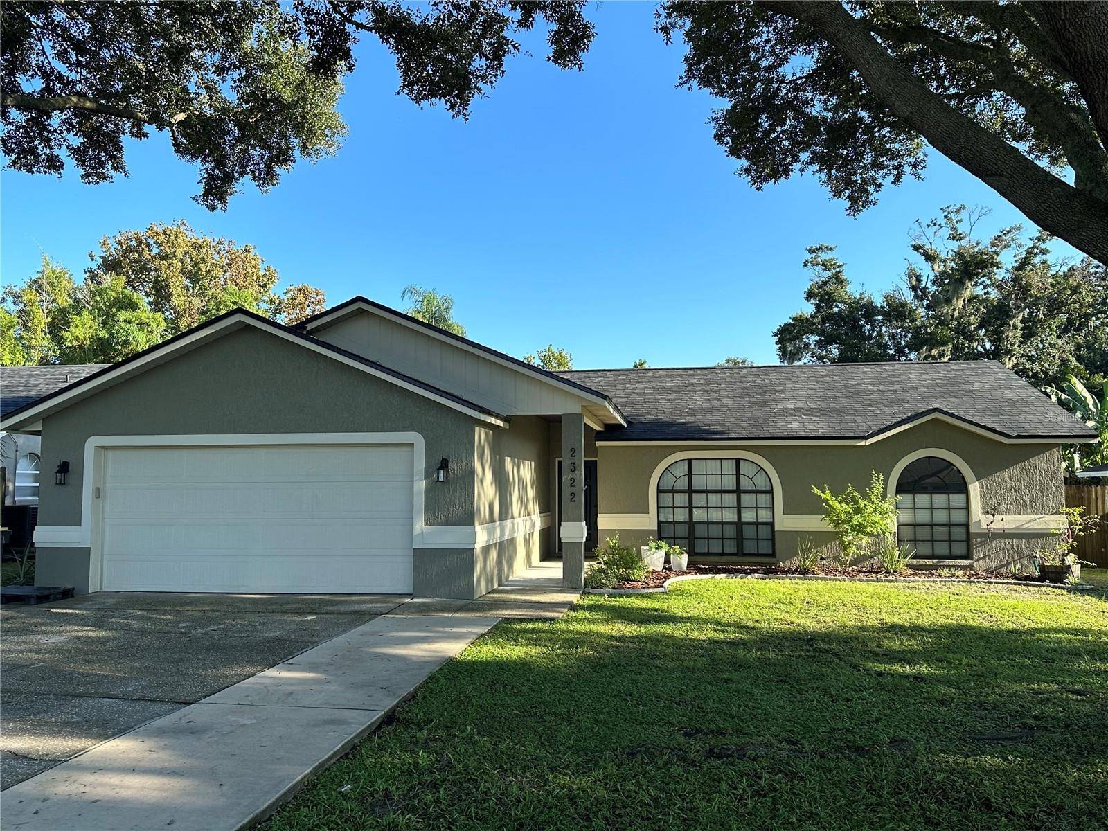 Lakeland, FL 33812,2322 EASTMEADOWS CT