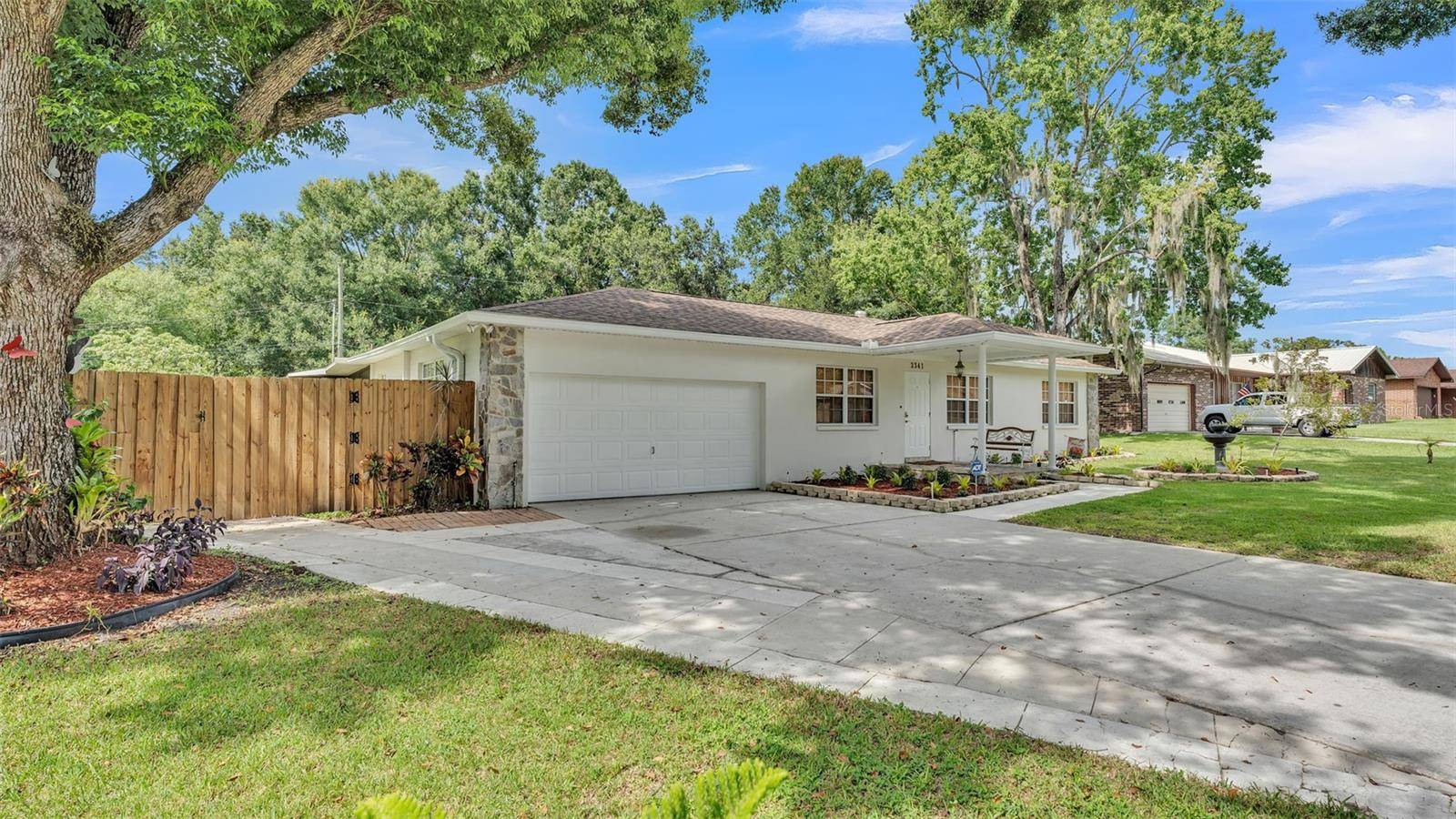 Lakeland, FL 33811,2341 MAPLE HILL DR