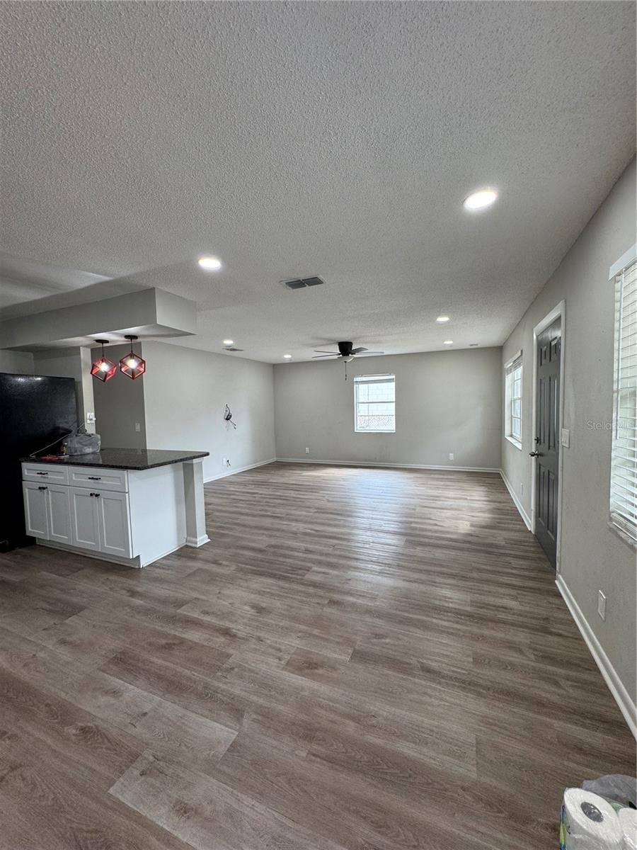 Winter Haven, FL 33880,602 TAYLOR BLVD
